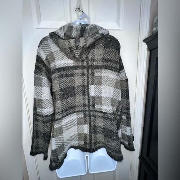 Natural Reflections Women’s Large Metro Gray Plaid Knit Sweater Hoodie Top L - Picture 8 of 12
